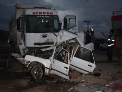 Erzurum-Muş yolunda kaza: 2 ölü